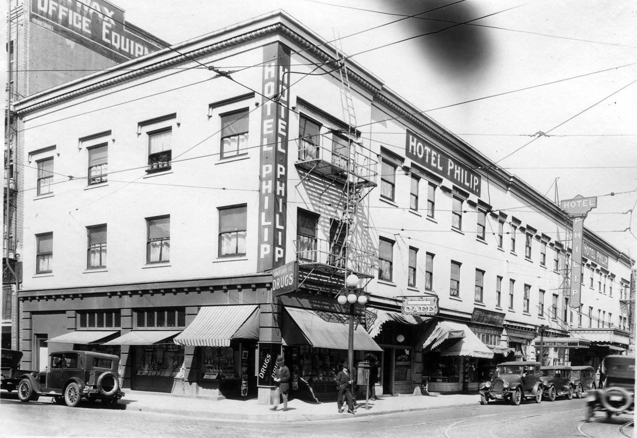 Grove Hotel historical photo